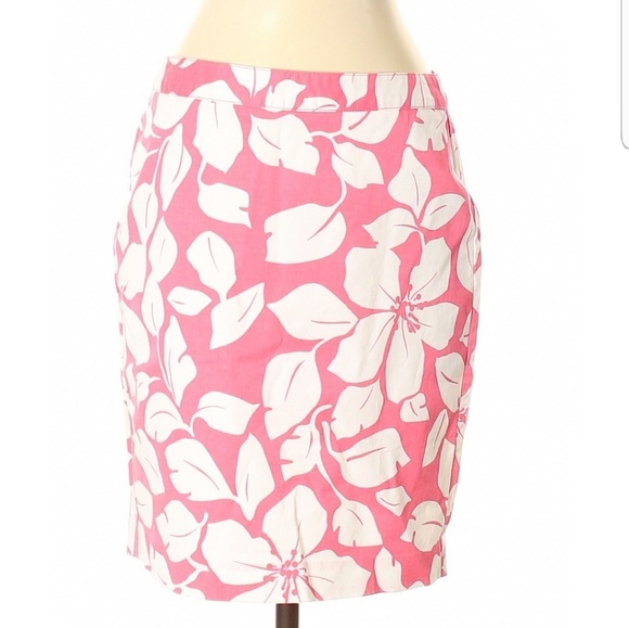 skirts - Picture 2 of 2